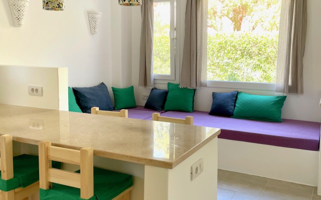 Stilnye Apartamenty V Lagune Flat