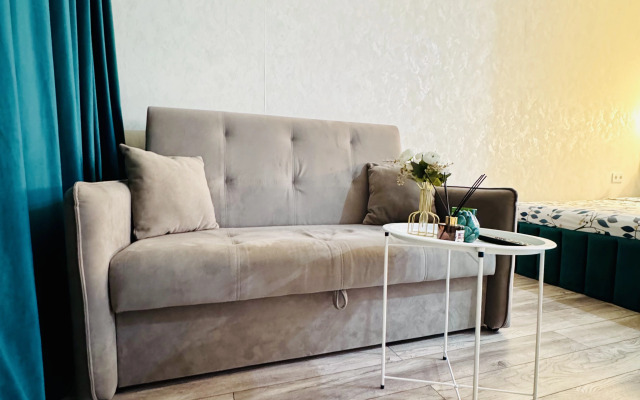 Studiya Iizumrud 21 etazh Flat