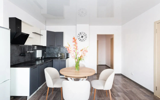 Sleepnsk Prostornaya Treshka Na 24 Etazhe Okolo Akvaparka Flat