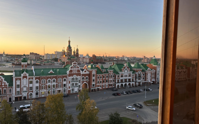 V Tsentre S Shikarnym Vidom Na Naberezhnuyu Bryugge Flat