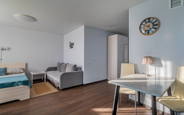 Alyyans Apart Malevich Apartments