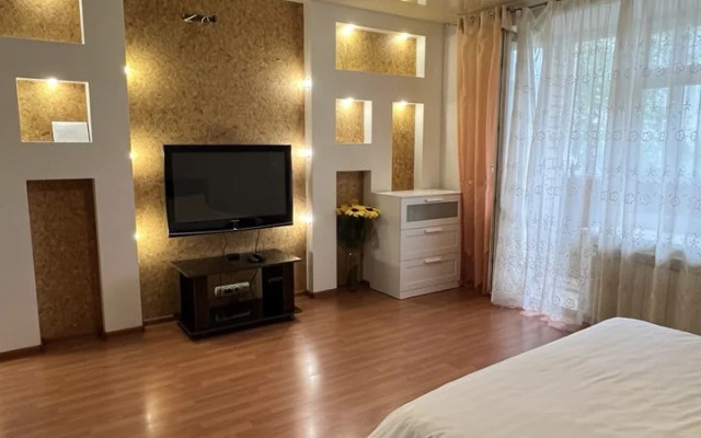 Uyutnaya kvartira na Soyuznom prospekte Flat
