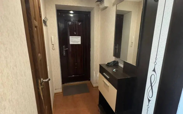 Vam Rady Na Komsomolskoy 7 Flat