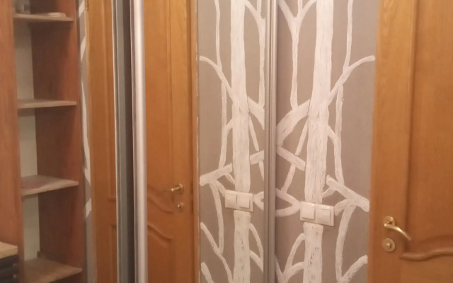 Studiya Spalnya Do 4 Chel. Trk Kosmos Priisk Flat