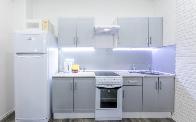 Na Muravlenko Naprotiv Akvaparka Vi doma Apartments