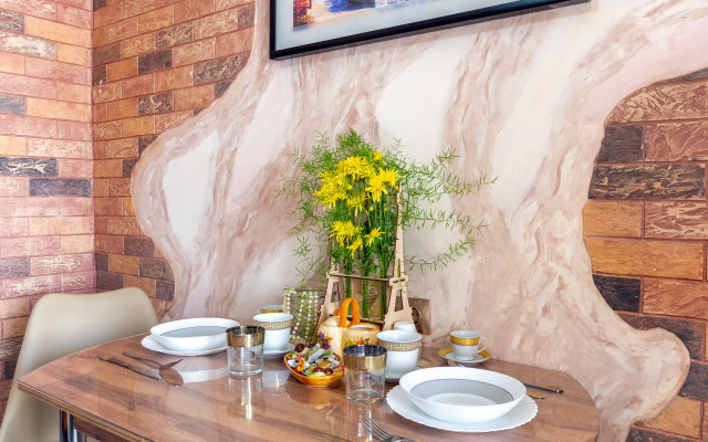 Квартира уютная на Велинградской 21