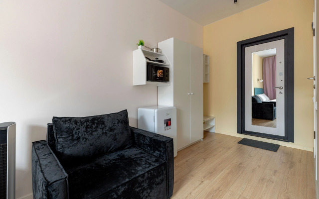 Leohotels 2+1 Na Lotsmanskoy Apartment