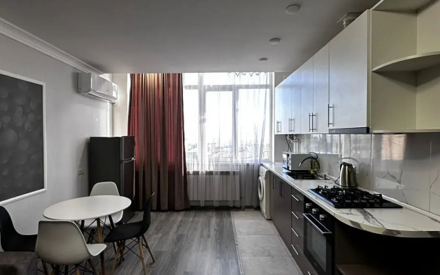 Perte House on Komitas 46 Apartments