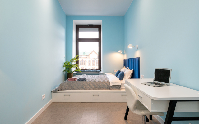 Uyutnaya studiya s vidom na naberezhnuyu Fontanki Apartments