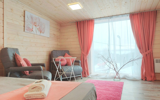 Domik Dlya Semyi Ili Kompanii Druzey Glamping