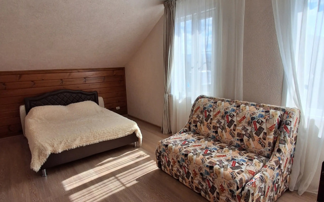 Частный дом Уютный для семейного отдыха