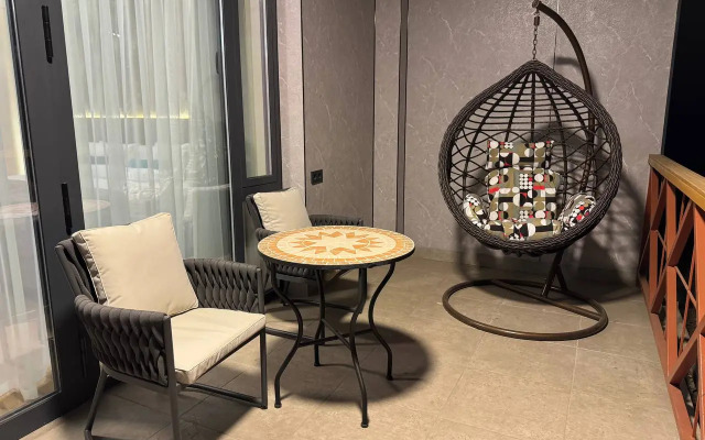 Отель Тау-House