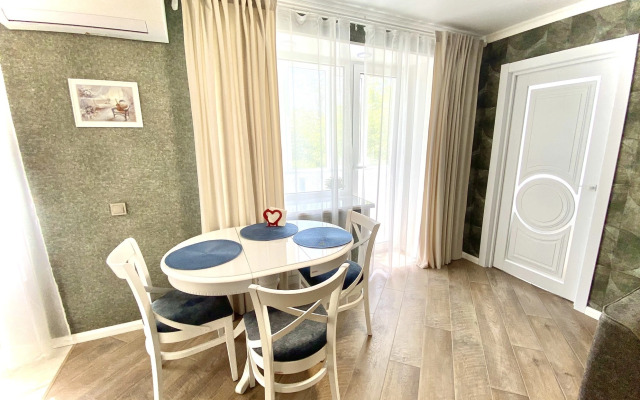 Квартира Евродвухкомнатная в Центре Старого Города