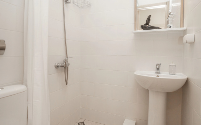 Na Vyborgskoy 9/1-2 Apartments