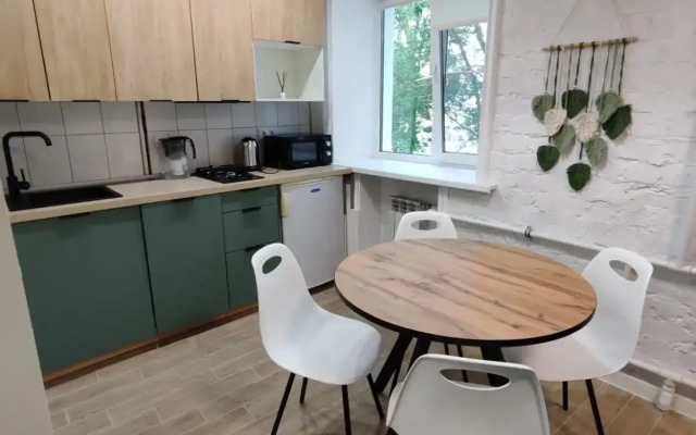 Квартира Уютная студия с дизайнерским ремонтом в центре