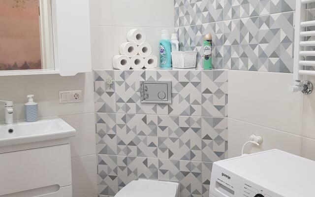 Bliz Verkhnego Ozera S Vidom Na Zakaty Flat