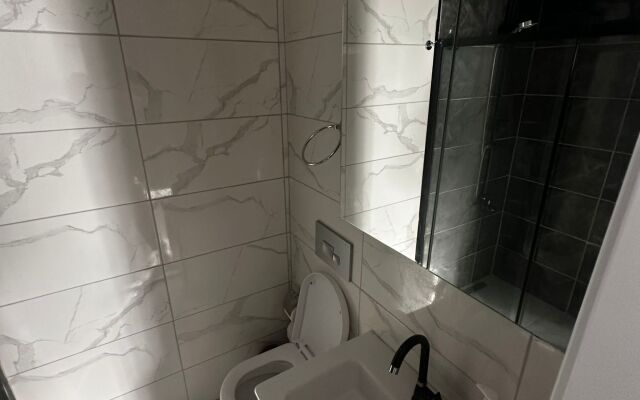 Airport Black Sea Hotel & Restaurant Hotel