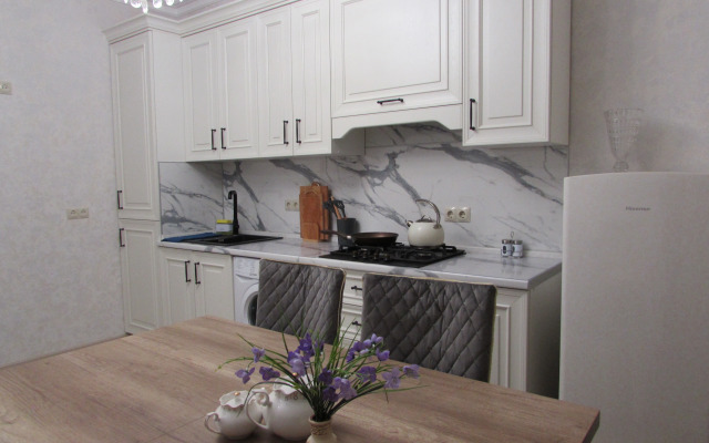 Dvukhkomnatnaya Bolshaya 41 Zhemchuzhina Kaspiya Flat