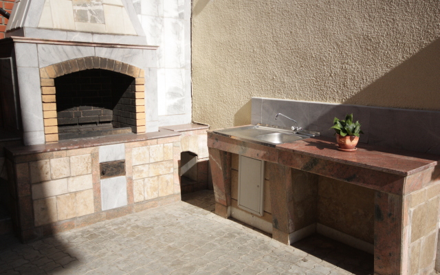 Barkhatny Sezon Guest House