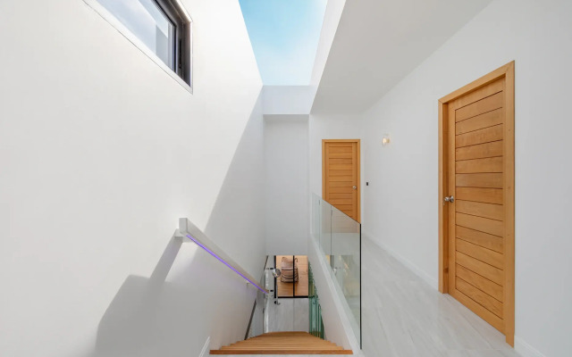 Satori 4BR by Tropiclook Villa