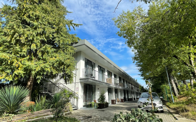 Meridian Park Apartments
