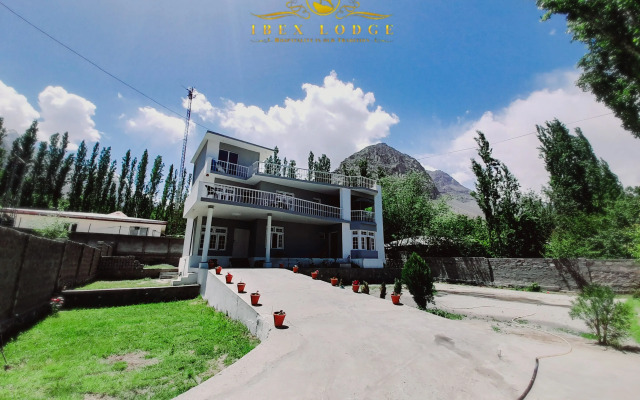Ibex Lodge Skardu Bed&Breakfast
