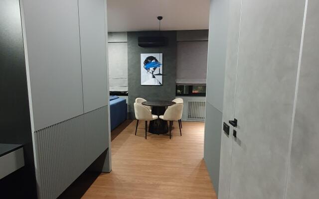 Na Komsomolskom prospekte 52 Flat