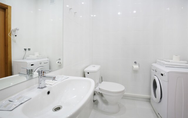 Apartamenty Rooms-Ekb Na Ulitse 8 Marta 190 (12 Etazh)