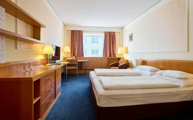 Superior Double room (full double bed)
