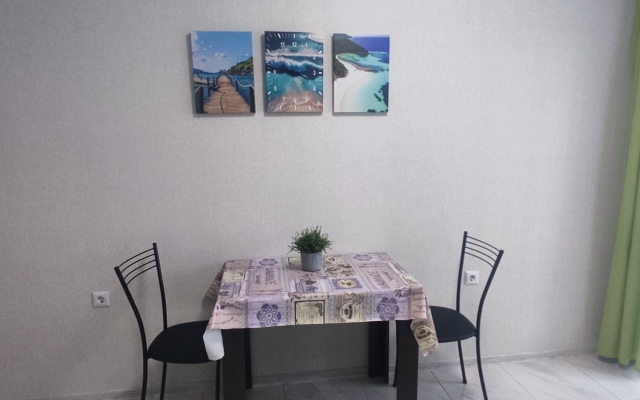 Shikarnaya Novaya Ryadom S M4 Flat