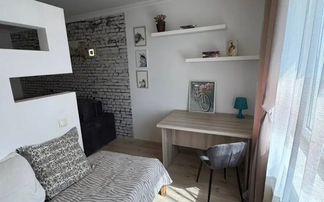 V Tsentralnom Rayone Flat