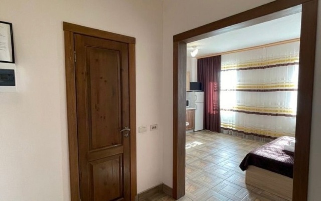 Квартира студия GoldApart на Университетской набережной 46