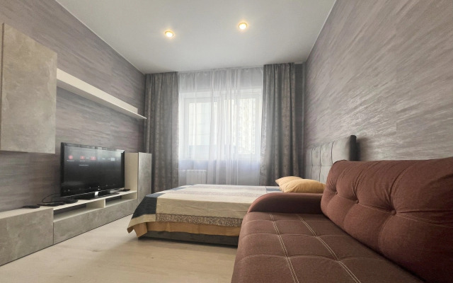 Uyutnaya Svetlaya So Vsemi Udobstvami Flat