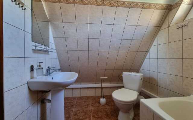 Частный дом  ГД на Лермонтова 1