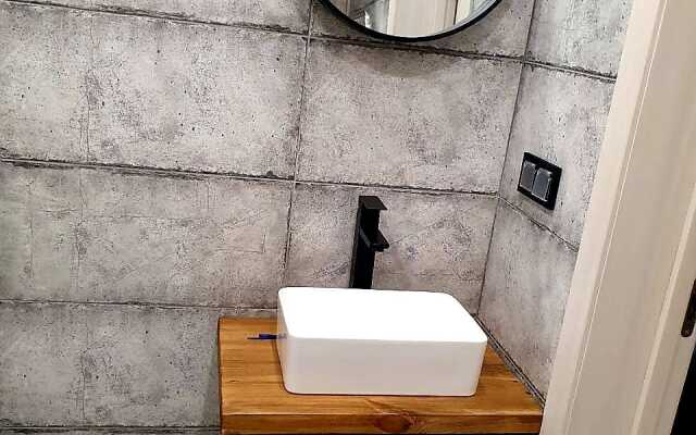 Апартаменты на Алле Героев 2 (прямо)