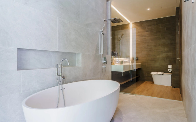 Aileen Layan 6 Villa