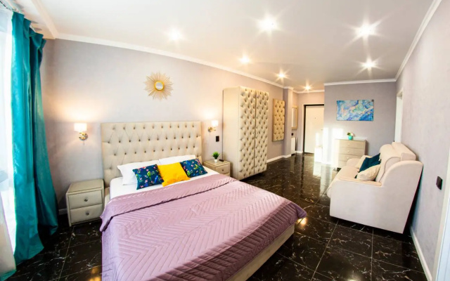 Apartments with Green Textiles - Apartment in Omsk - Photo 3