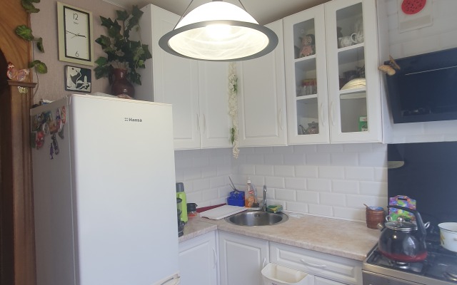 Na Sibiryakova 25 Apartment