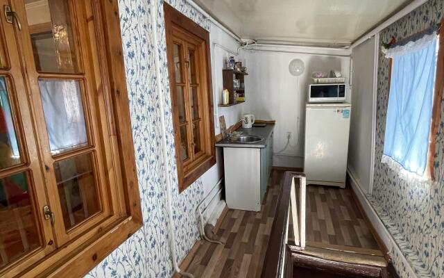 Buachidze Domik S Kaminom Apartments