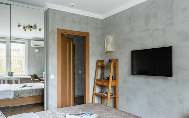 Апартаменты Whisper of the city