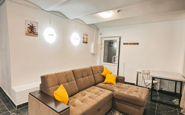 Na Liteynom Apartments