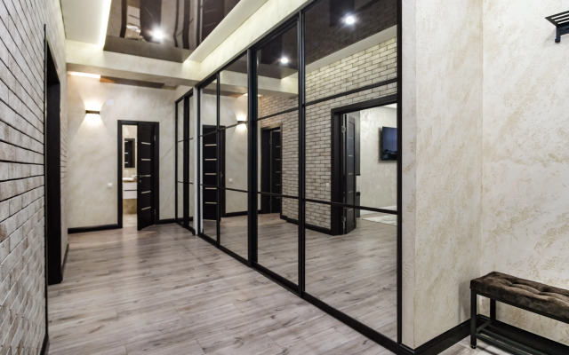 Premium Flat