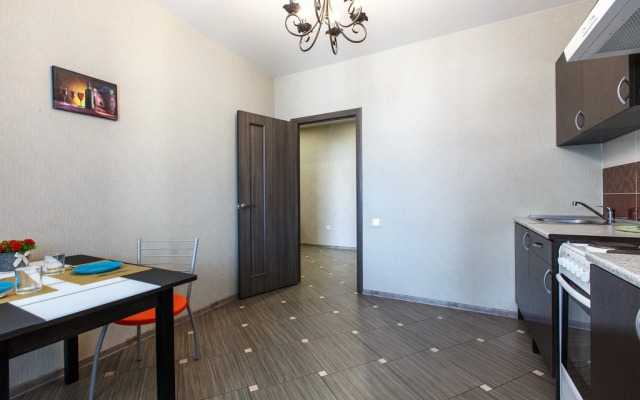 Квартира от компании Хоум Отель на Комсомольской 7