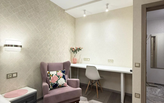 Квартира Луначарского 216