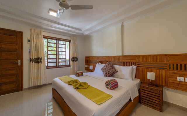Kamadhoo Inn Guest House