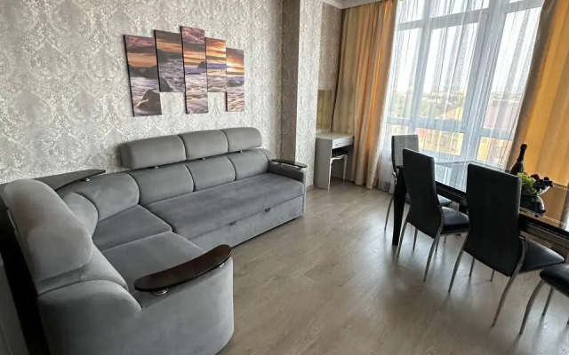 Kirova 1-907 studiya Apartments