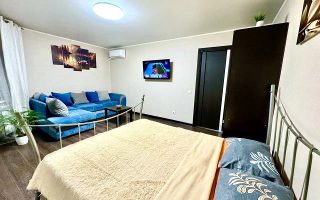 Апартаменты двухкомнатные на Садовой 329, рядом с Набережной р. Волга