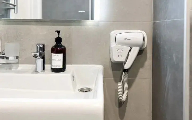 Квартира на Улице Матроса Железняка 2