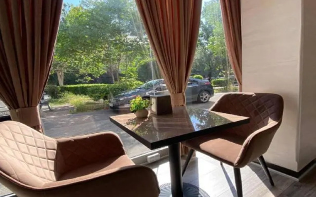 Good Yerevan Hotel