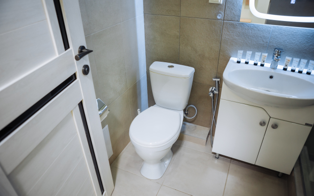 KeyGo #0047, 1 Bedroom, Next To English Park Apartments